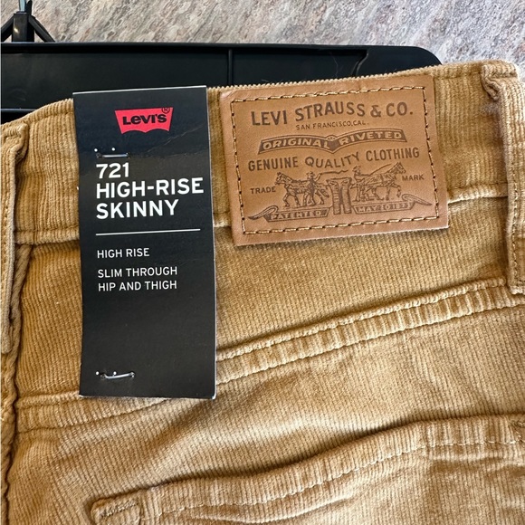Levi’s cords - Picture 3 of 4